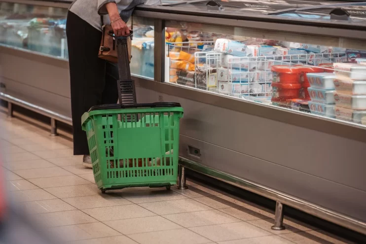 Эксперты удостоверились в качестве мороженого для отправки в Нигерию Эксперты удостоверились в качестве мороженого для отправки в Нигерию