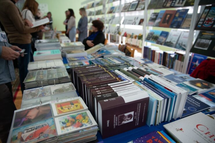 ХI Межрегиональный книжный фестиваль «Тверской переплет» открывается уже сегодня ХI Межрегиональный книжный фестиваль «Тверской переплет» открывается уже сегодня