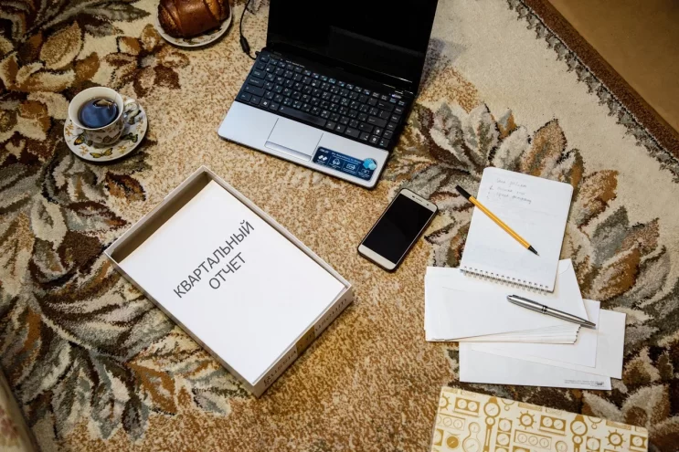 В Госдуме предложили сдвинуть рабочие часы в регионах из-за зимней темноты В Госдуме предложили сдвинуть рабочие часы в регионах из-за зимней темноты