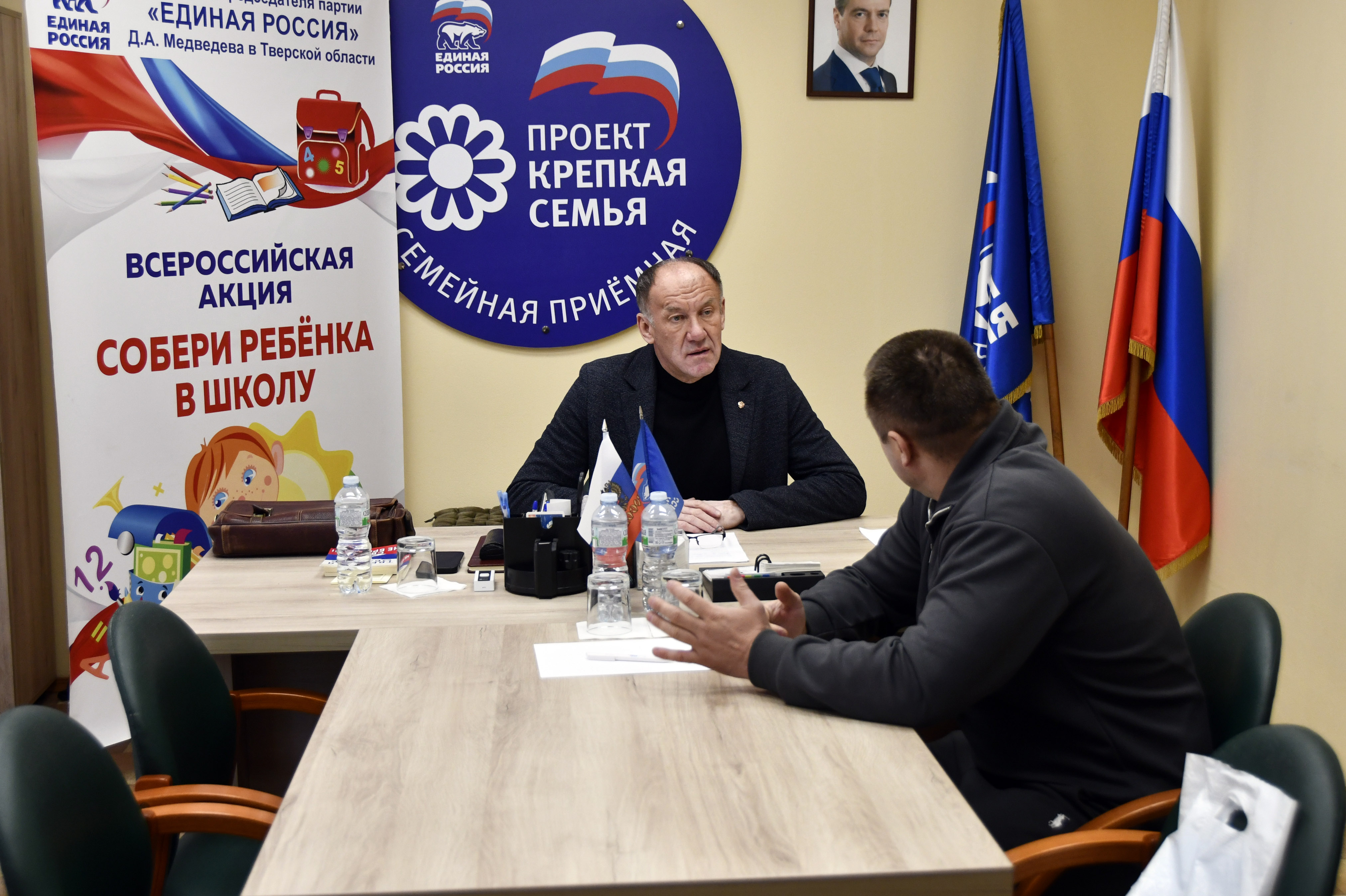 Депутаты Законодательного Собрания Тверской области провели приемы граждан и ответили на вопросы