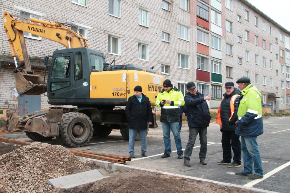 В Нелидове благоустроили четыре придомовые территории