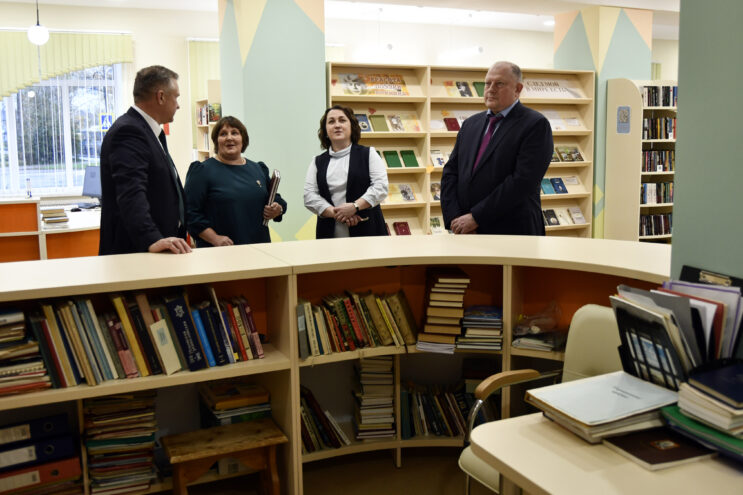 Областные парламентарии провели выездное мероприятие Совета Законодательного Собрания в Торопецком муниципальном округе Областные парламентарии провели выездное мероприятие Совета Законодательного Собрания в Торопецком муниципальном округе