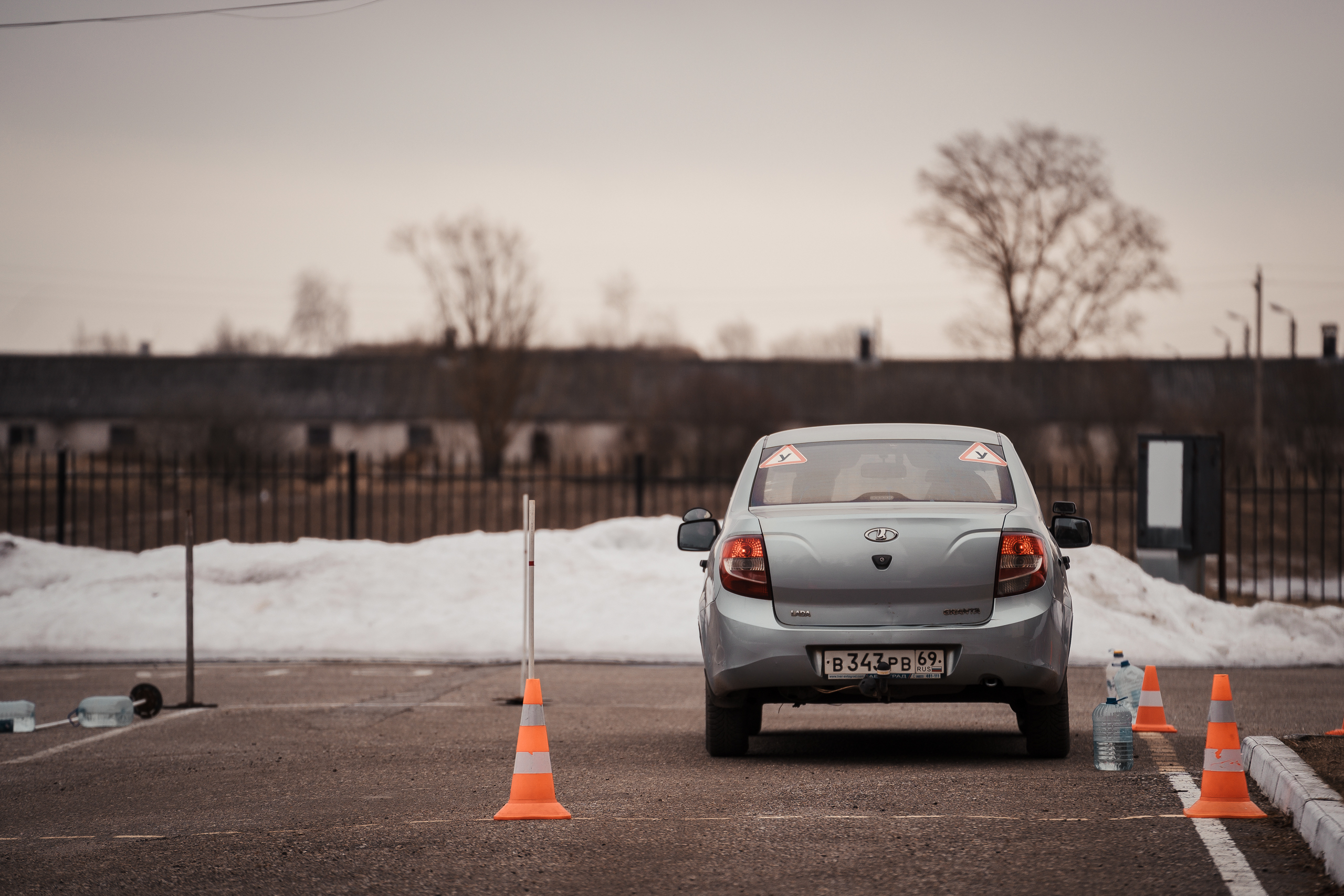 Автошколы под прицелом: Сенат одобрил контроль качества обучения. Автошколы под прицелом: Сенат одобрил контроль качества обучения.