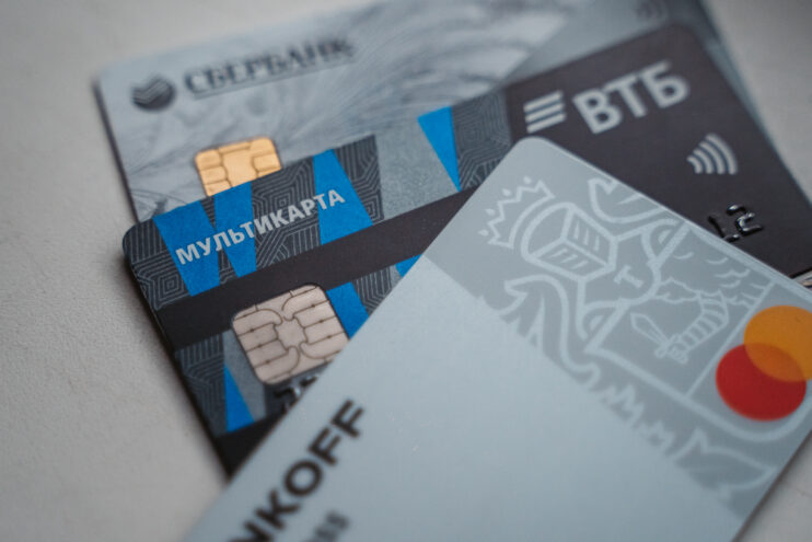 Россияне стали реже оформлять кредиты