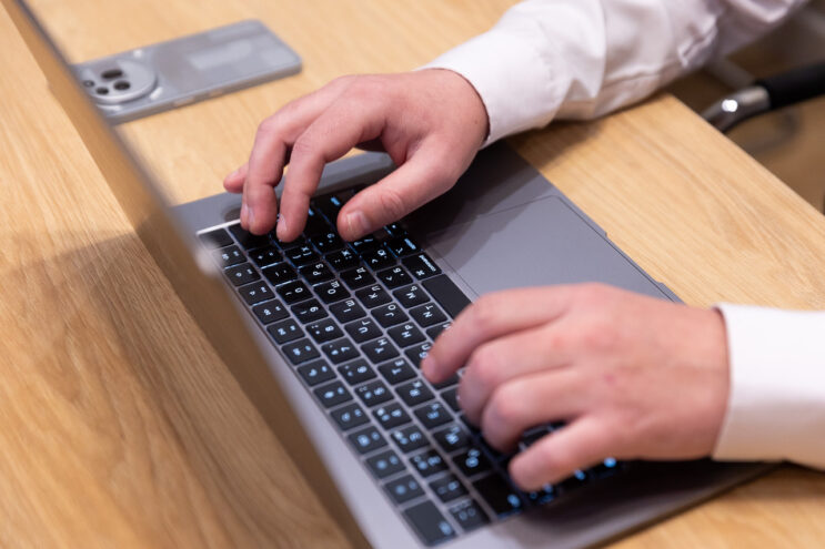 От «расчёта премий» до «задолженностей»: на какие «фишинговые» письма попадаются сотрудники От «расчёта премий» до «задолженностей»: на какие «фишинговые» письма попадаются сотрудники