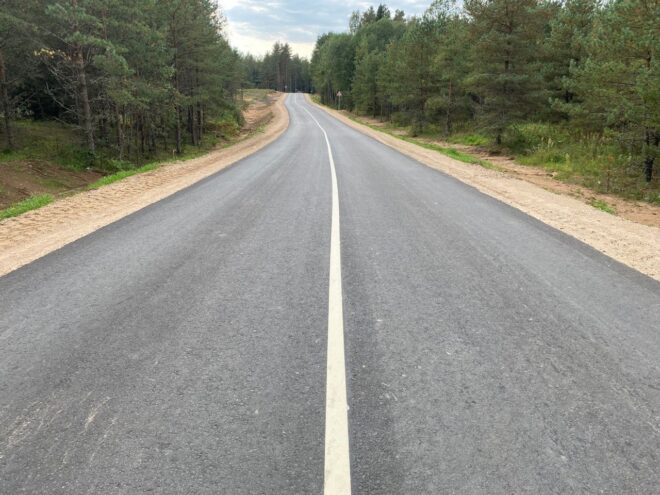 В Торопецком округе связывают историю с будущим, обновляя дороги