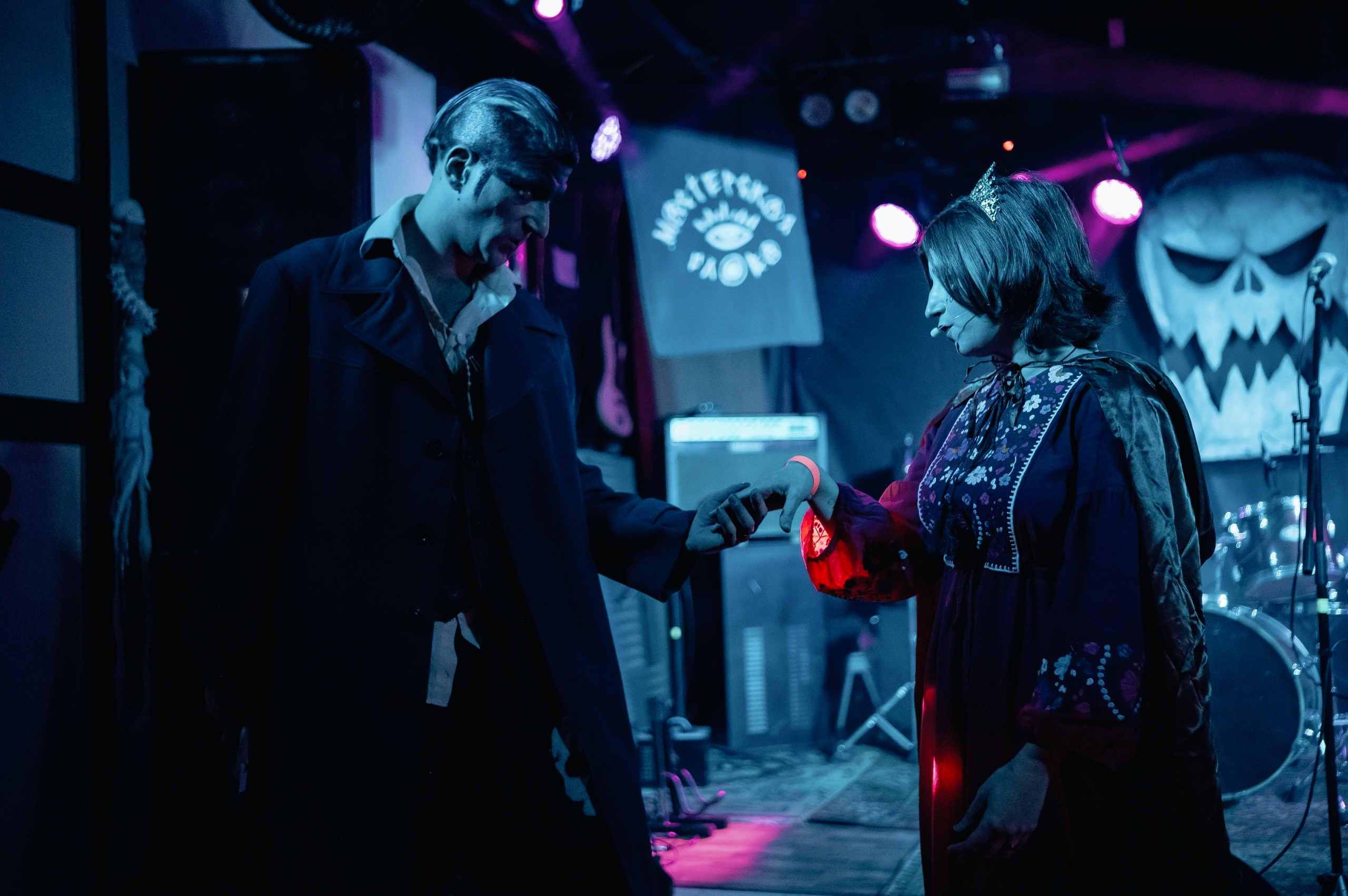 В Твери прошёл мистический вечер «Рок-н-Хтонь»