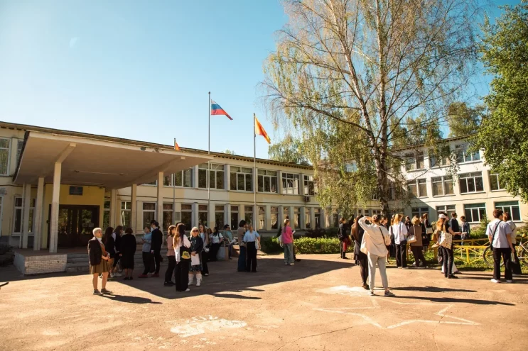 Академик РАН оценил предложение уменьшить летние каникулы на месяц Академик РАН оценил предложение уменьшить летние каникулы на месяц