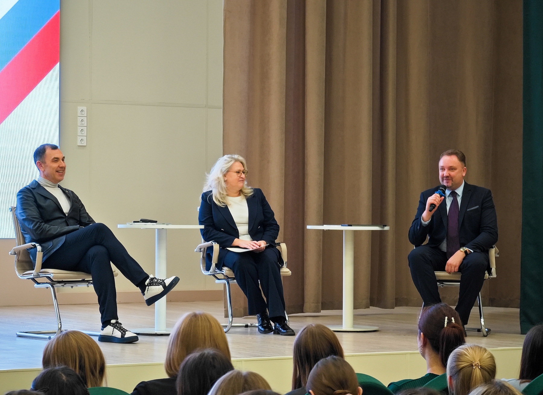 Более 200 учителей Тверской области собрались на конкурсе