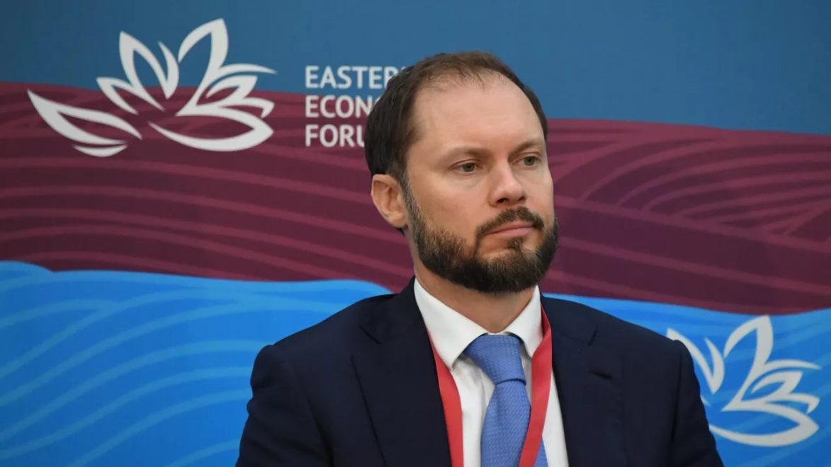 Эксперт Илья Гращенков: Приход Виталия Королева может сигнализировать о желании центра усилить экономический блок в управлении регионом Эксперт Илья Гращенков: Приход Виталия Королева может сигнализировать о желании центра усилить экономический блок в управлении регионом