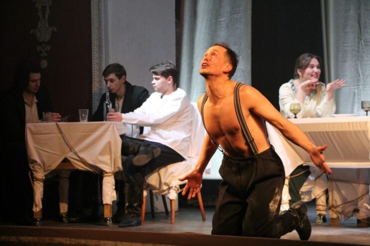 В юбилейном 130-м сезоне в Вышневолоцком областном драматическом театре обратились к классике В юбилейном 130-м сезоне в Вышневолоцком областном драматическом театре обратились к классике