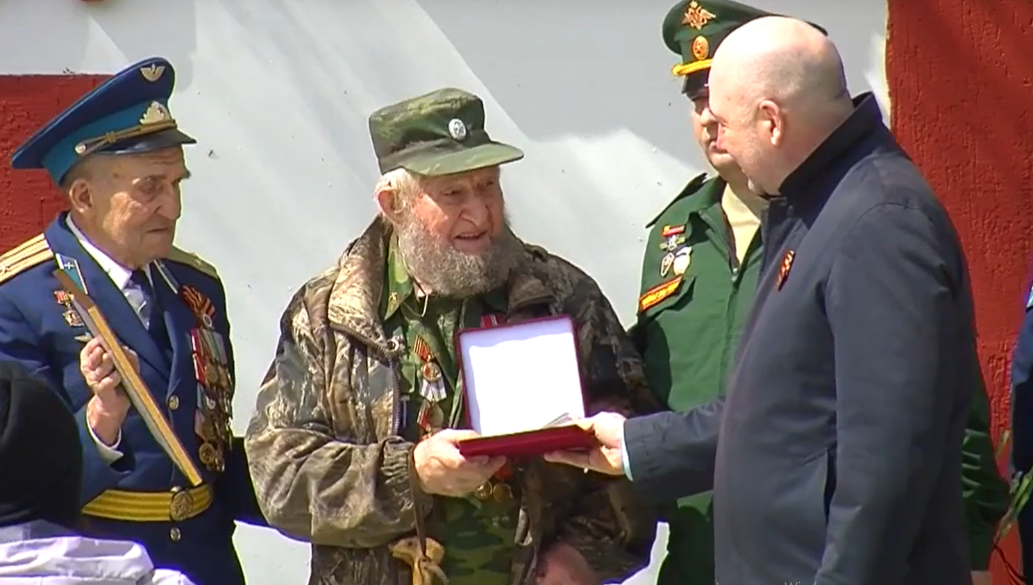 История военного летчика – фильм Ксении Лалаевой