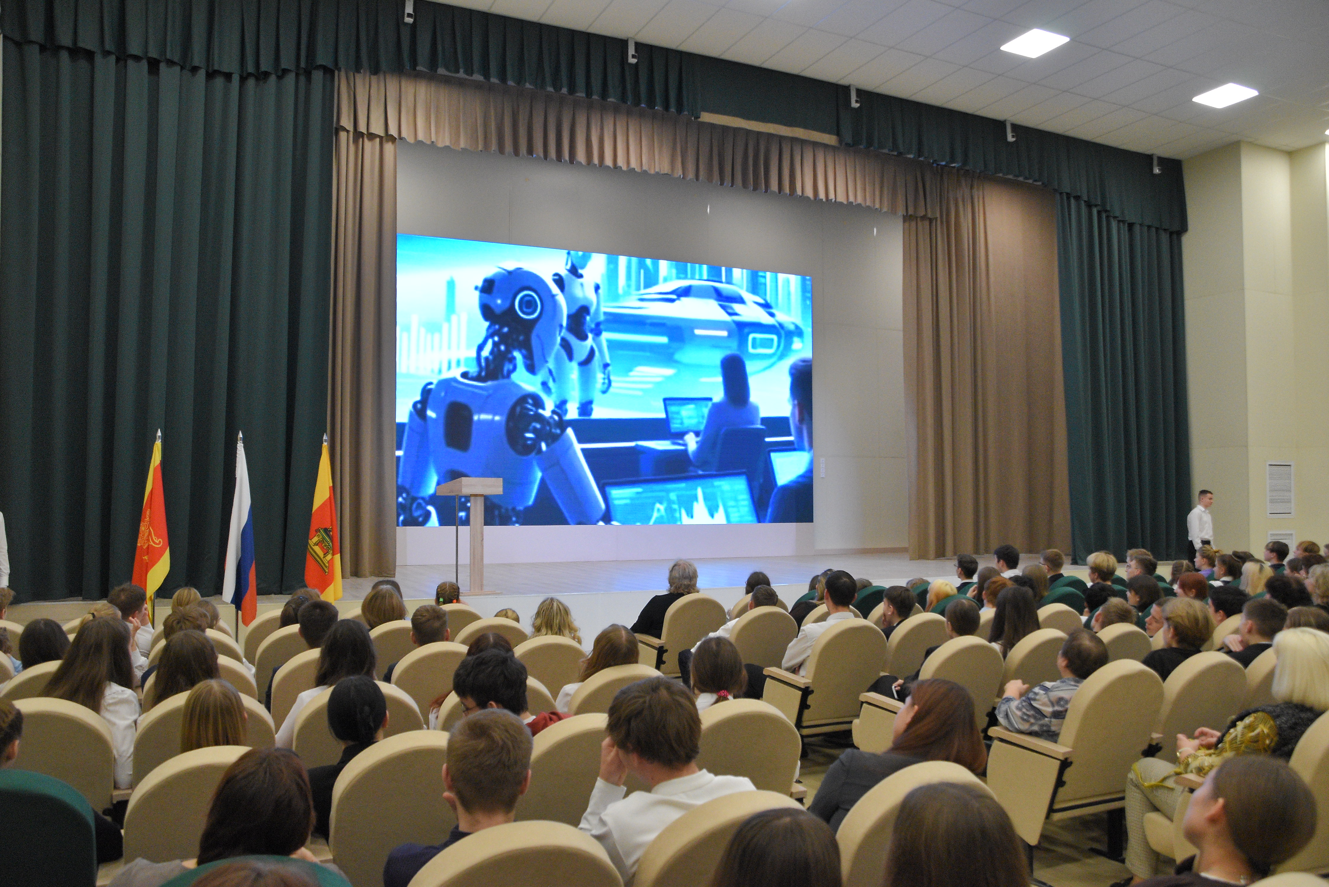 В Твери завершились Предметные недели, объединившие тысячи школьников