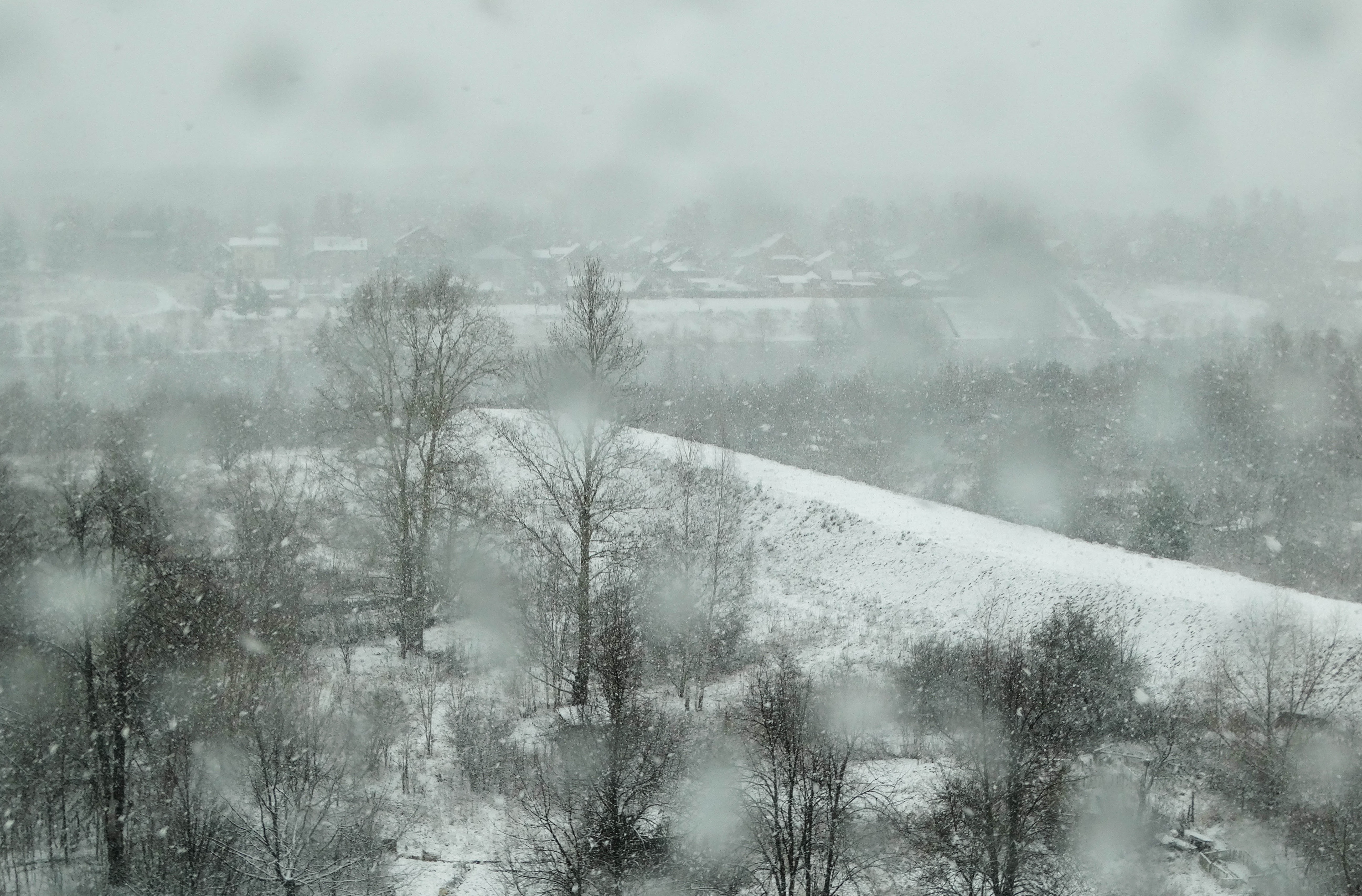 От тепла к морозам: Недельная температурная "качель" ожидает жителей Тверской области