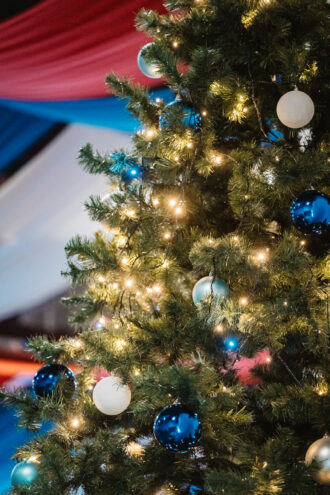 Битва новогодних салатов 2026: "Оливье" вырвался в лидеры по цене