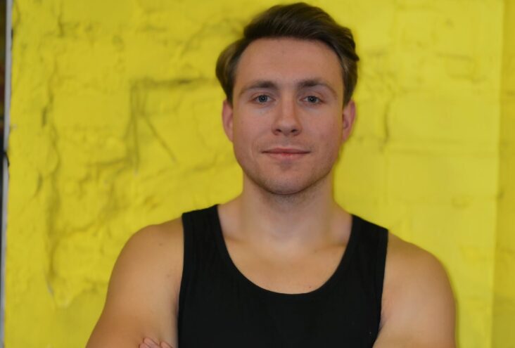 Рекомендации эксперта: Как избежать пищевых отравлений и сохранить фигуру в Новый год