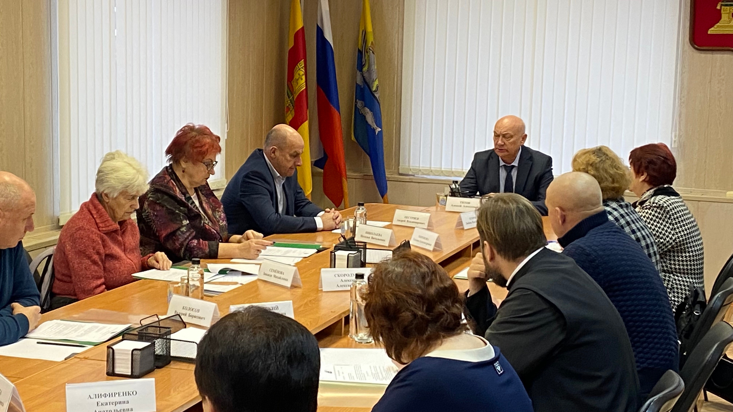 В Осташкове прошло заседание общественного совета