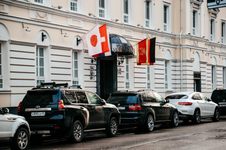 Правительство РФ повысило утилизационный сбор на ввозимые автомобили Правительство РФ повысило утилизационный сбор на ввозимые автомобили