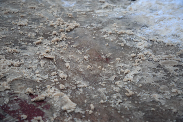 "Жёлтый" уровень опасности: Жителей Твери предупреждают о гололедице "Жёлтый" уровень опасности: Жителей Твери предупреждают о гололедице