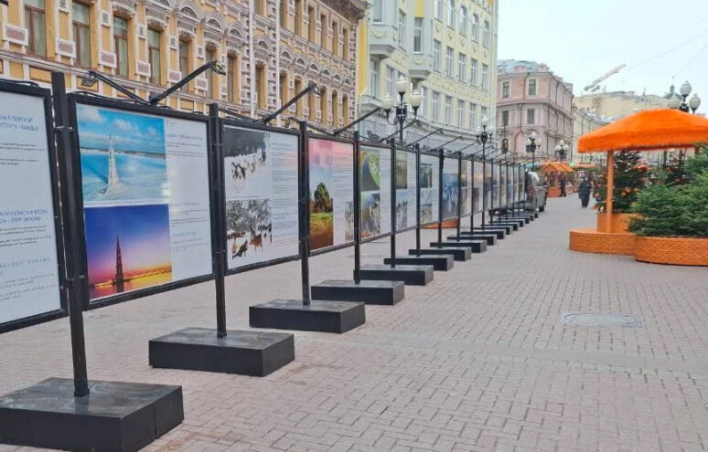 Фотовыставка о туризме в Верхневолжье на Арбате в Москве Фотовыставка