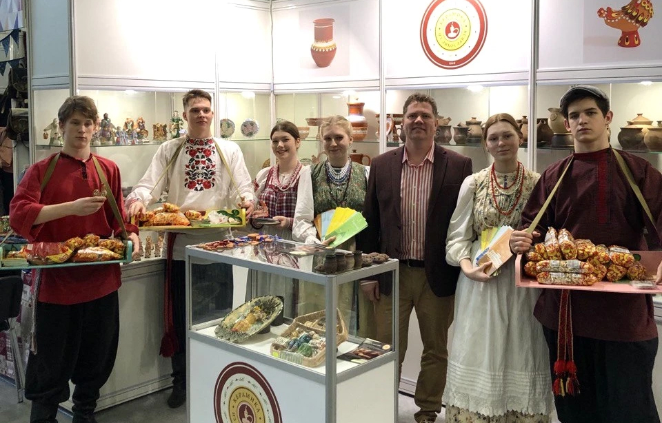 Тверские мастера представили свои уникальные изделия на всероссийской выставке «ЛАДЬЯ» Тверские мастера представили свои уникальные изделия на всероссийской выставке «ЛАДЬЯ»