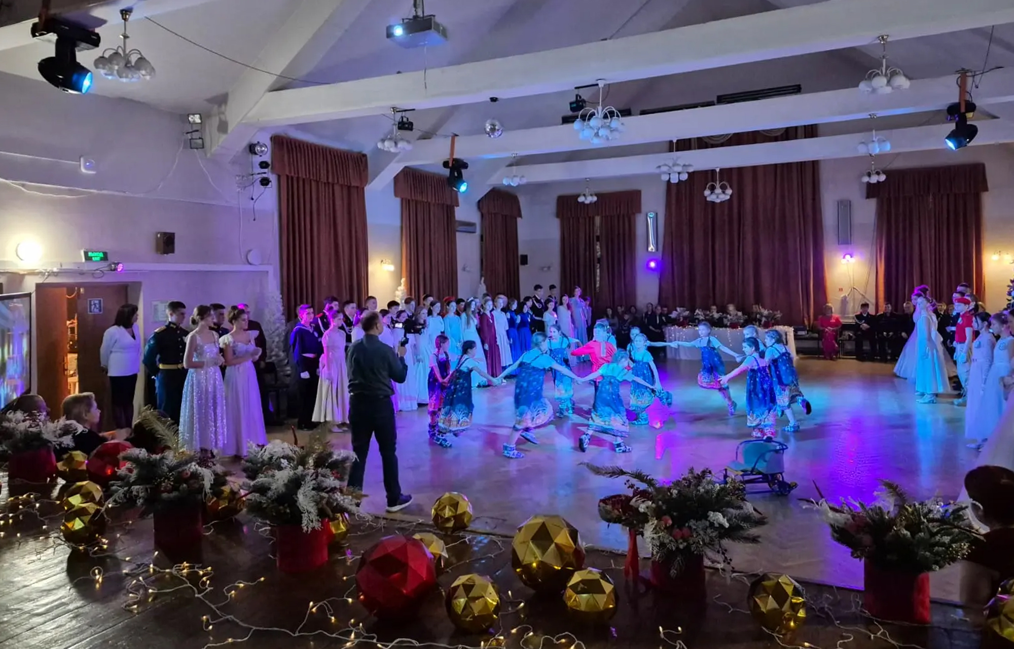 Тверские кадеты победили на новогоднем балу в Москве