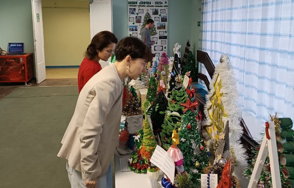 Акция «Ёлочка – 2025» собрала 1000 школьников Верхневолжья