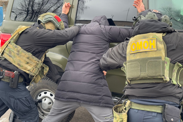 В Твери Росгвардия задержала пособника телефонных мошенников