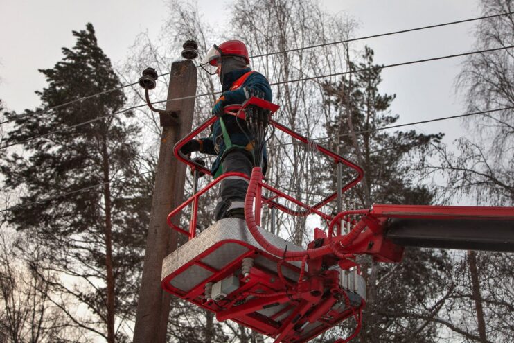 Специалисты «Тверьэнерго» восстановили работу 280 энергообъектов после сильного снегопада в регионе Специалисты «Тверьэнерго» восстановили работу 280 энергообъектов после сильного снегопада в регионе