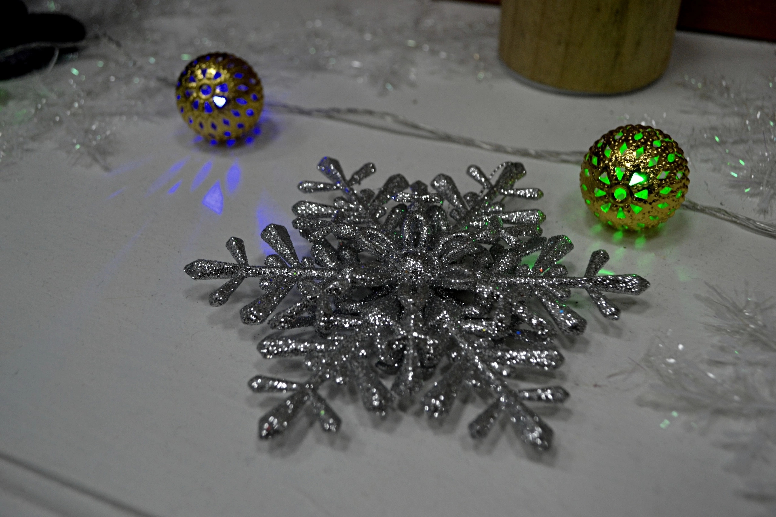 Российские компании отменяют новогодние подарки сотрудникам: тенденции и причины Российские компании отменяют новогодние подарки сотрудникам: тенденции и причины