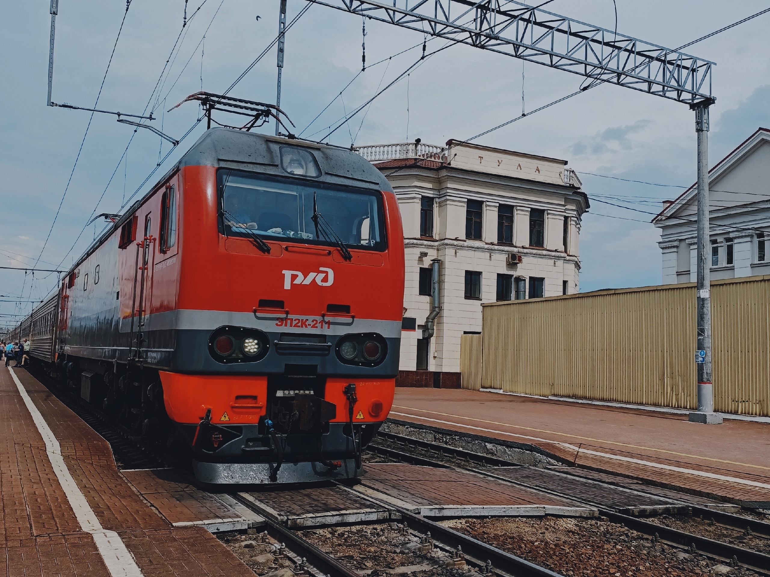 Произошел трагический инцидент на перегоне "Тверь-Редкино"