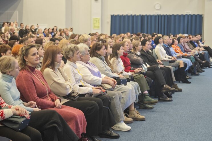 «Объединяя усилия – создаем будущее»: в Тверской области прошёл первый региональный родительский форум