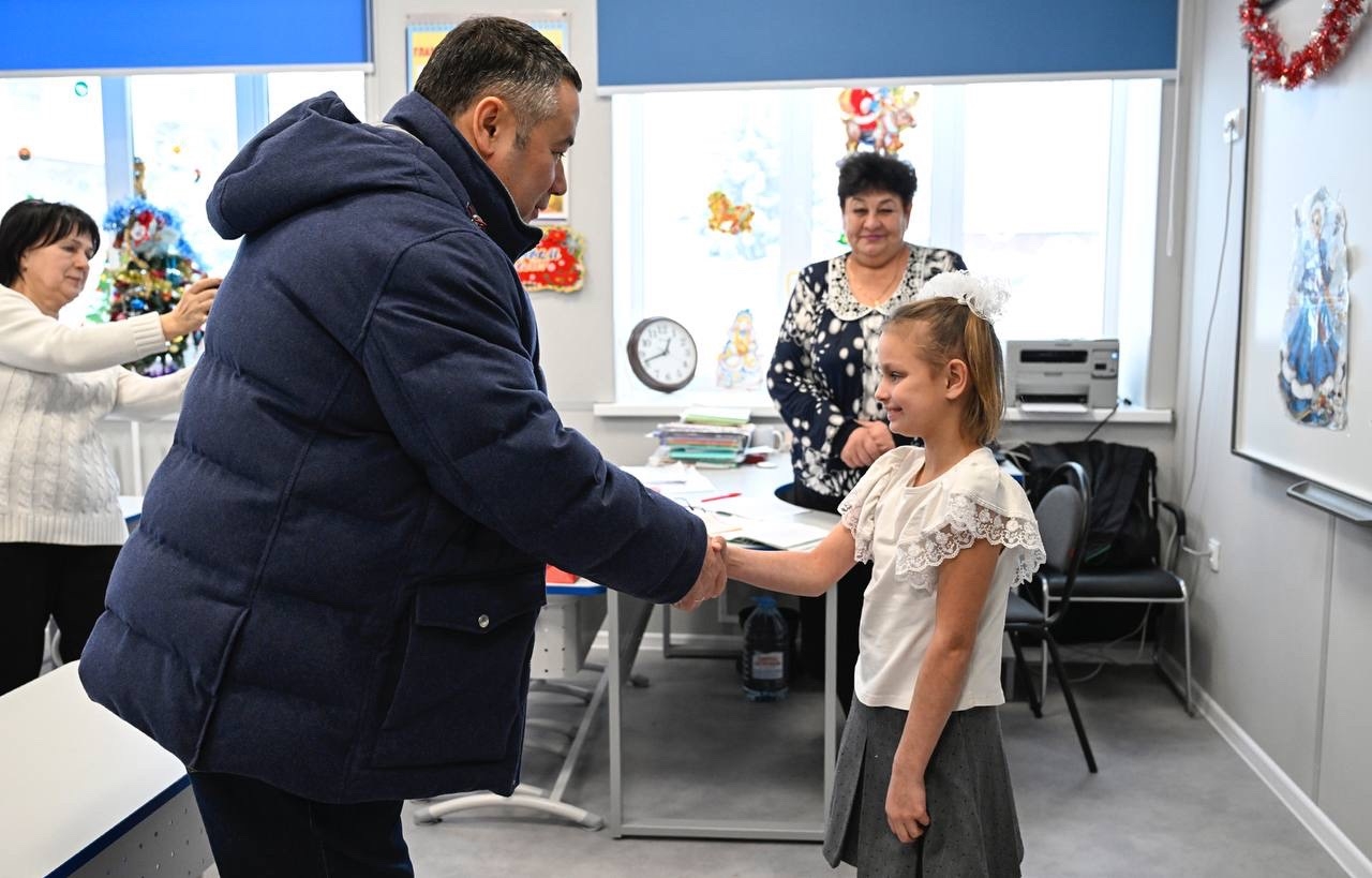 Полпред Президента РФ в СЗФО Игорь Руденя исполнил мечту девочки из Тверской области