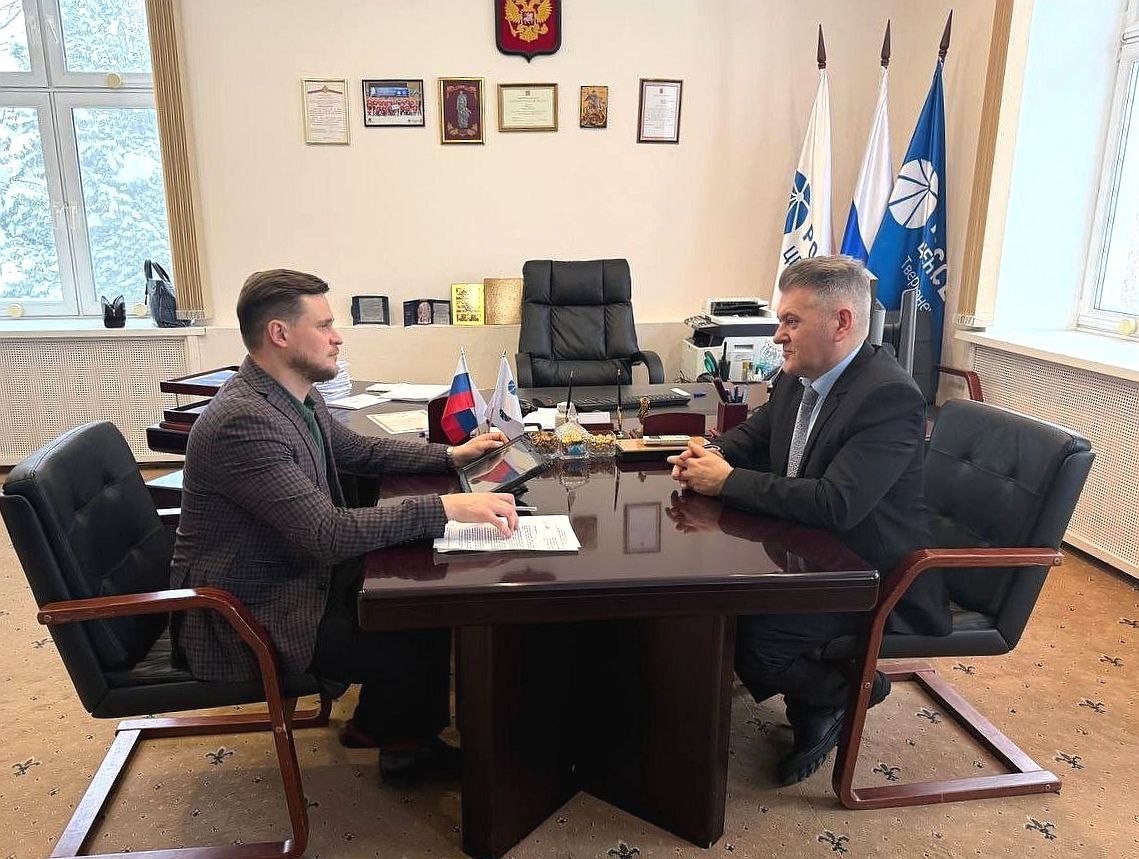 Руководитель тверского филиала «Россети Центр» Вадим Юрченко провел рабочую встречу с главой Удомельского округа Ремом Рихтером Руководитель тверского филиала «Россети Центр» Вадим Юрченко провел рабочую встречу с главой Удомельского округа Ремом Рихтером