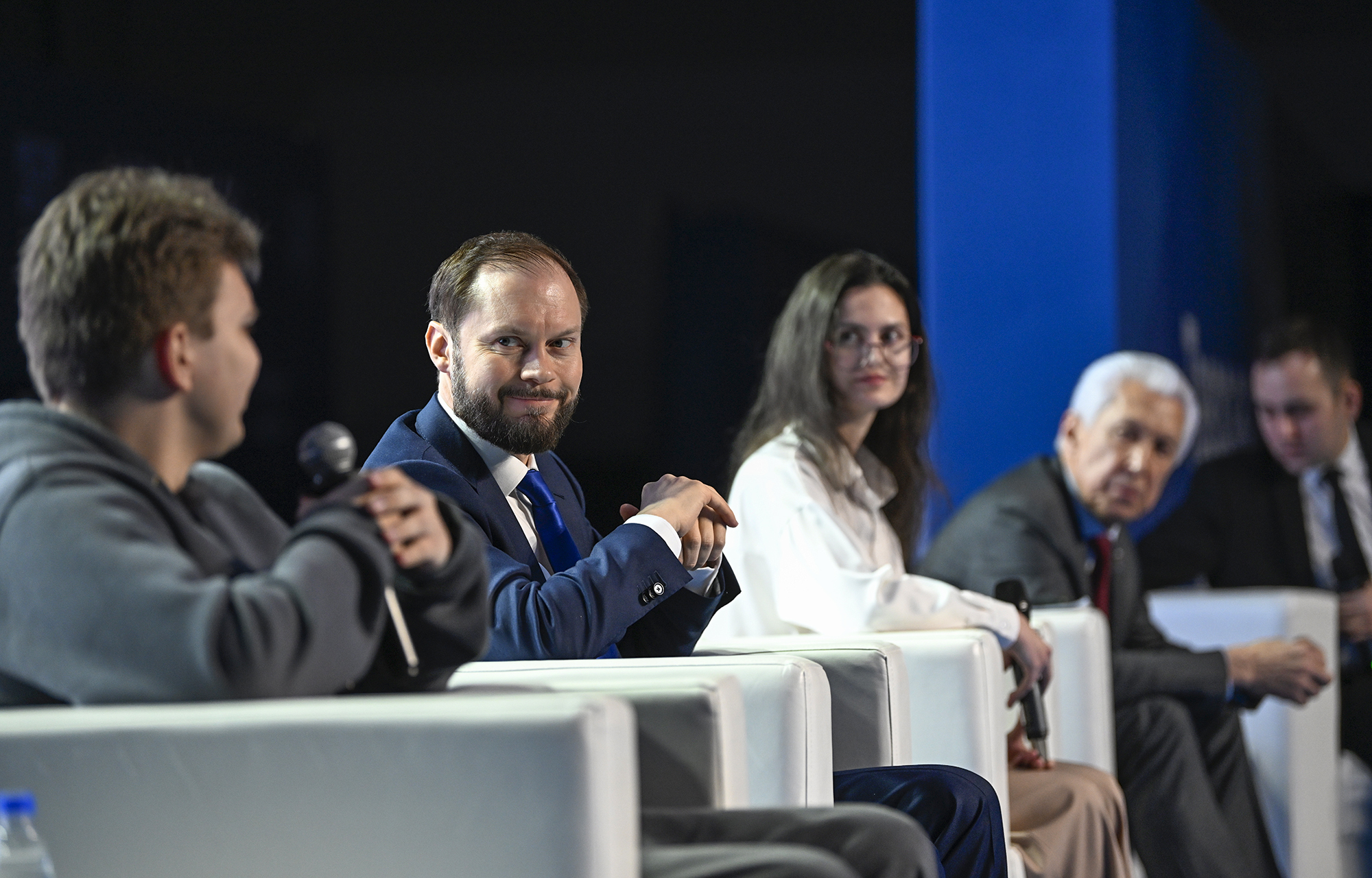 Виталий Королев обсудил со студентами Твери карьеру и льготы