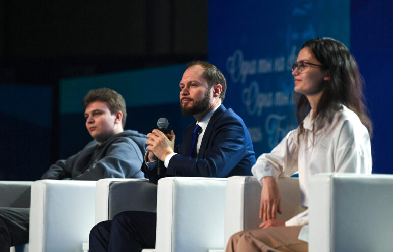 Студенты Верхневолжья сдадут только 2 экзамена для СПО Студенты Верхневолжья сдадут только 2 экзамена для СПО