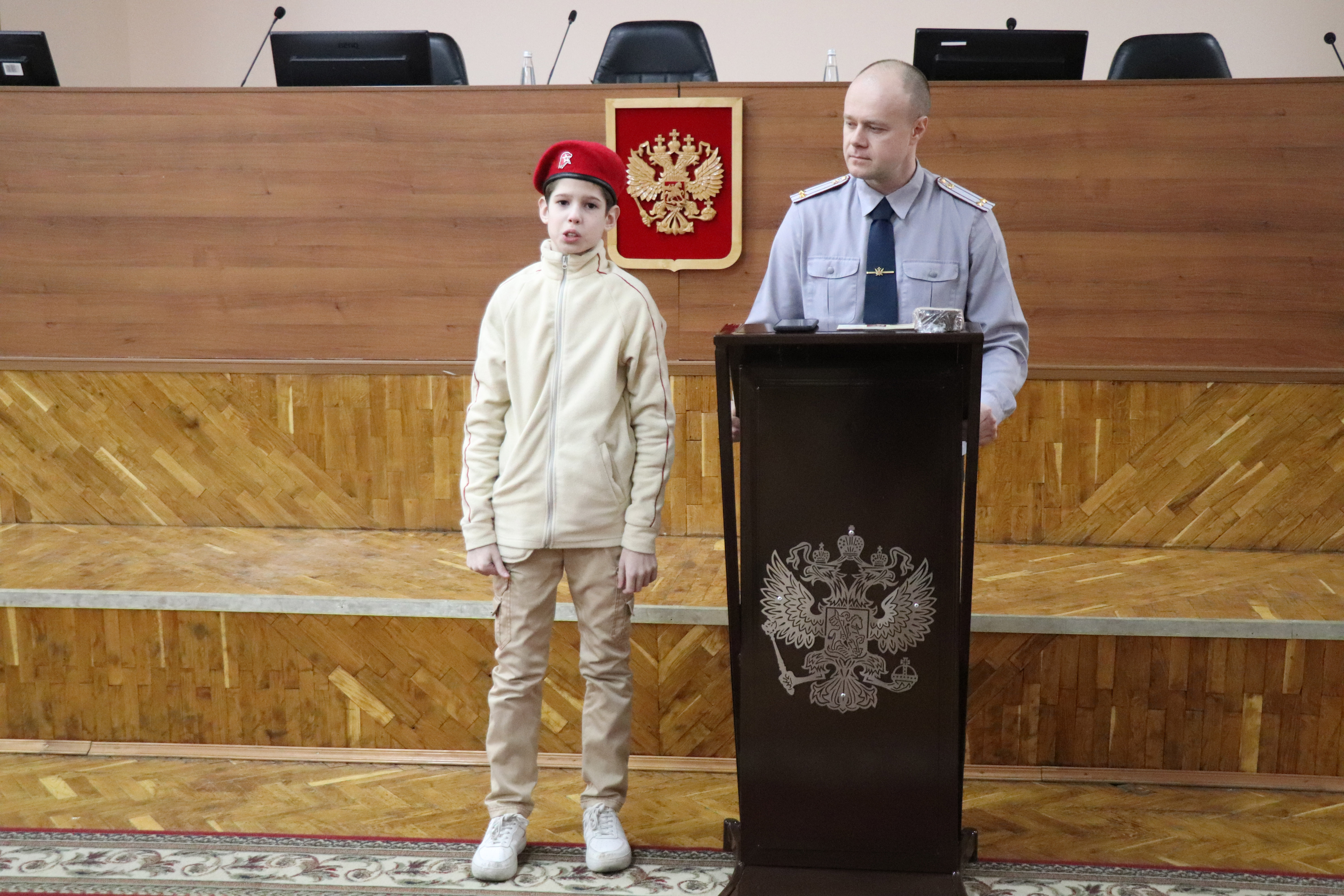 Юнармейцы и сотрудники УФСИН Тверской области присоединились к Всероссийской акции "Блокадный хлеб" Юнармейцы и сотрудники УФСИН Тверской области присоединились к Всероссийской акции "Блокадный хлеб"