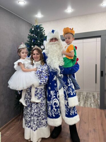 "Новогоднее чудо от Росгвардии: "Дед Мороз специального назначения" посетил тверских детей" "Новогоднее чудо от Росгвардии: "Дед Мороз специального назначения" посетил тверских детей"