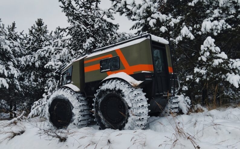 Тест-драйв KHAN: как проехать там, где не проедет никто