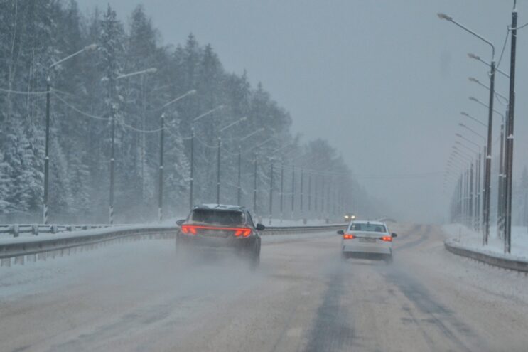 Снежный циклон надвигается на Тверскую область: советы автомобилистам Снежный циклон надвигается на Тверскую область: советы автомобилистам
