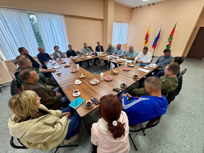 В Калининском округе заработал совет старост В Калининском округе заработал совет старост