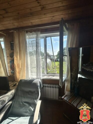 Полиция поймала вора в бегах, укравшего у пенсионерки 250 тысяч рублей в Тверской области Полиция поймала вора в бегах, укравшего у пенсионерки 250 тысяч рублей в Тверской области