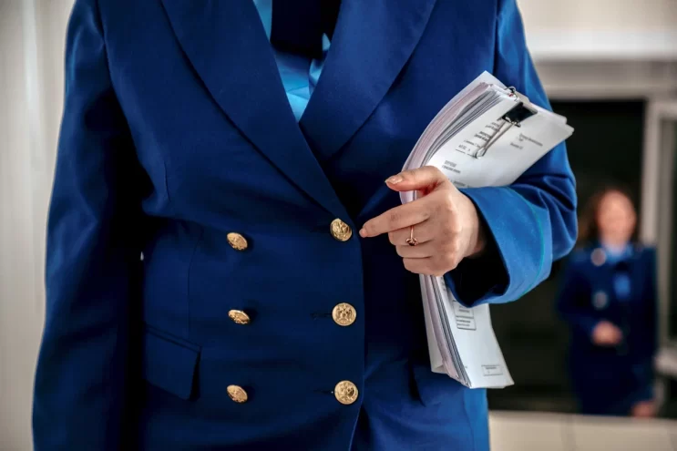 В России поднимут порог долга для ареста имущества В России поднимут порог долга для ареста имущества