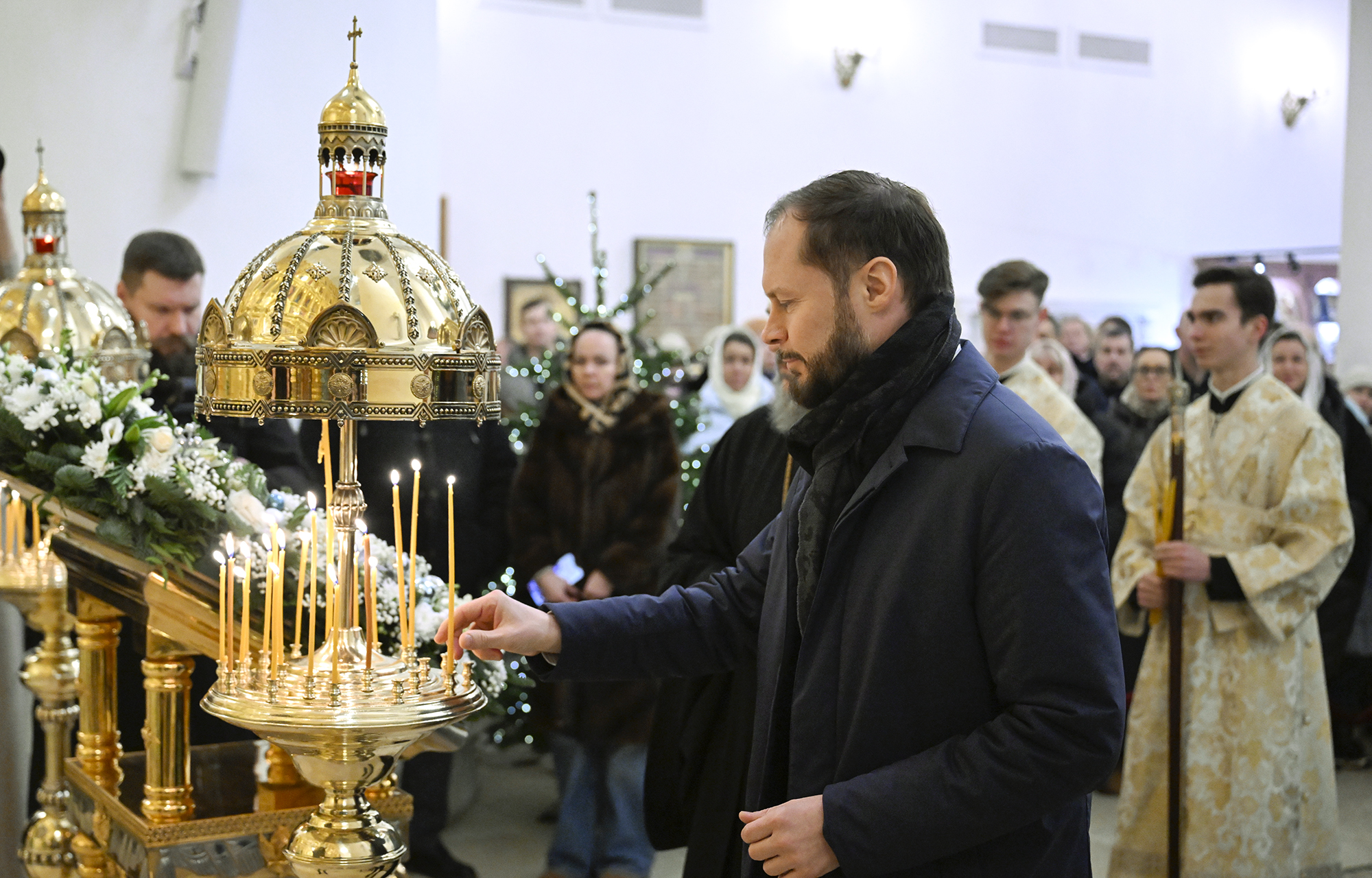 Виталий Королев принял участие в рождественской службе в Спасо-Преображенском соборе