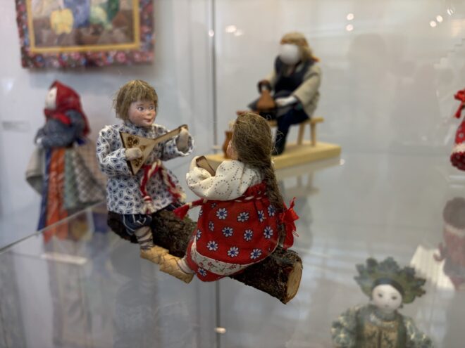 Мастера Верхневолжья представляют свои шедевры на выставке в Твери Мастера Верхневолжья представляют свои шедевры на выставке в Твери