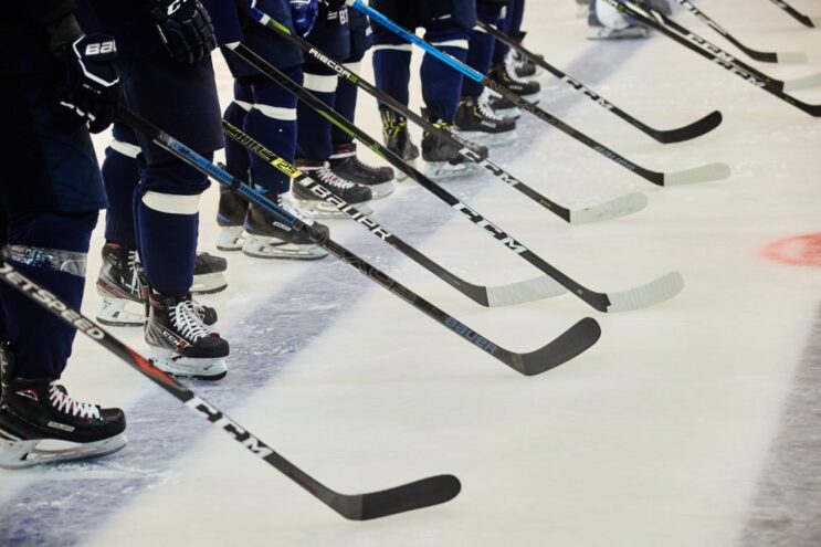 В Конаковском округе состоялся семейный хоккейный матч