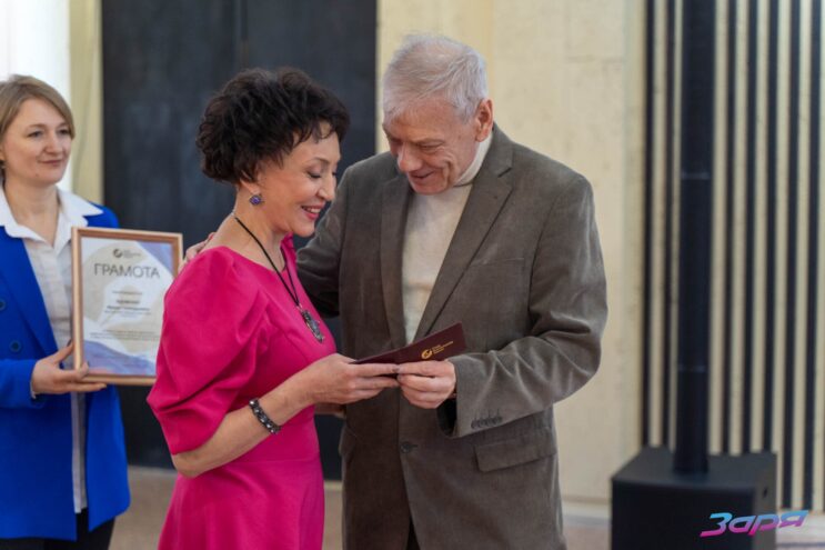 Районная газета «Заря» празднует 95 лет и уверенно наращивает тираж Районная газета «Заря» празднует 95 лет и уверенно наращивает тираж