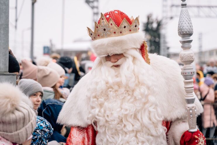 Интерактивное шоу «Корпорация Елок» открыло январскую программу в ДК «Современник»