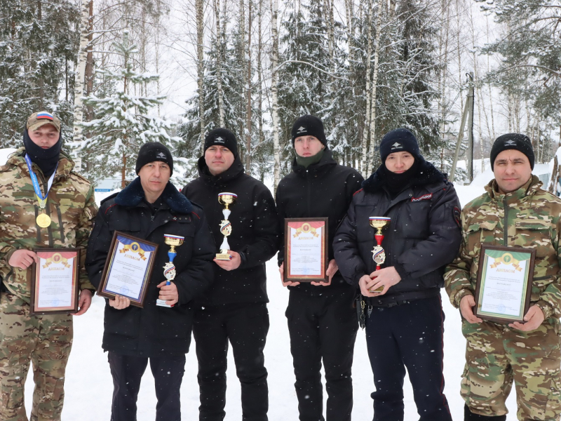 Определены лучшие стрелки среди сотрудников УМВД Тверской области