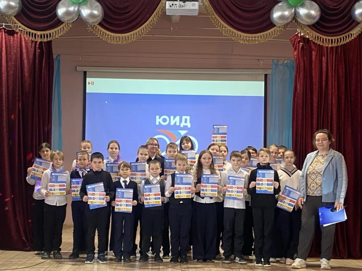 Юные инспекторы движения в Бологое: новая смена защитников дорожной безопасности